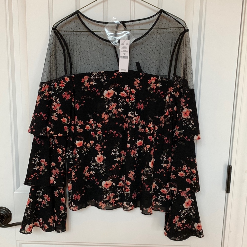 NWT Black House White Market LS Lennon Print Top, Sz M